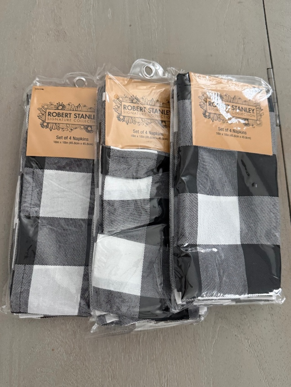 Robert Stanley Signature Collection Napkins, 3-Pack. (set of 4 Per Package), NWT